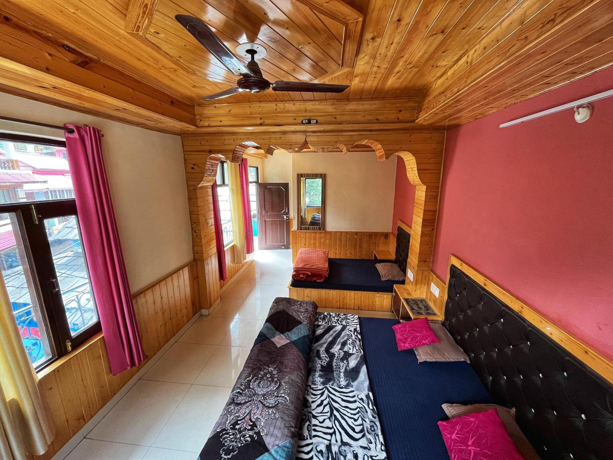 Blue Moon Homestay