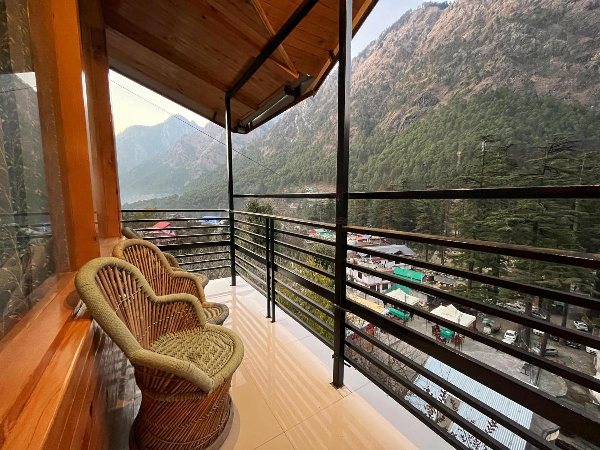 Blue Moon * Kasol
