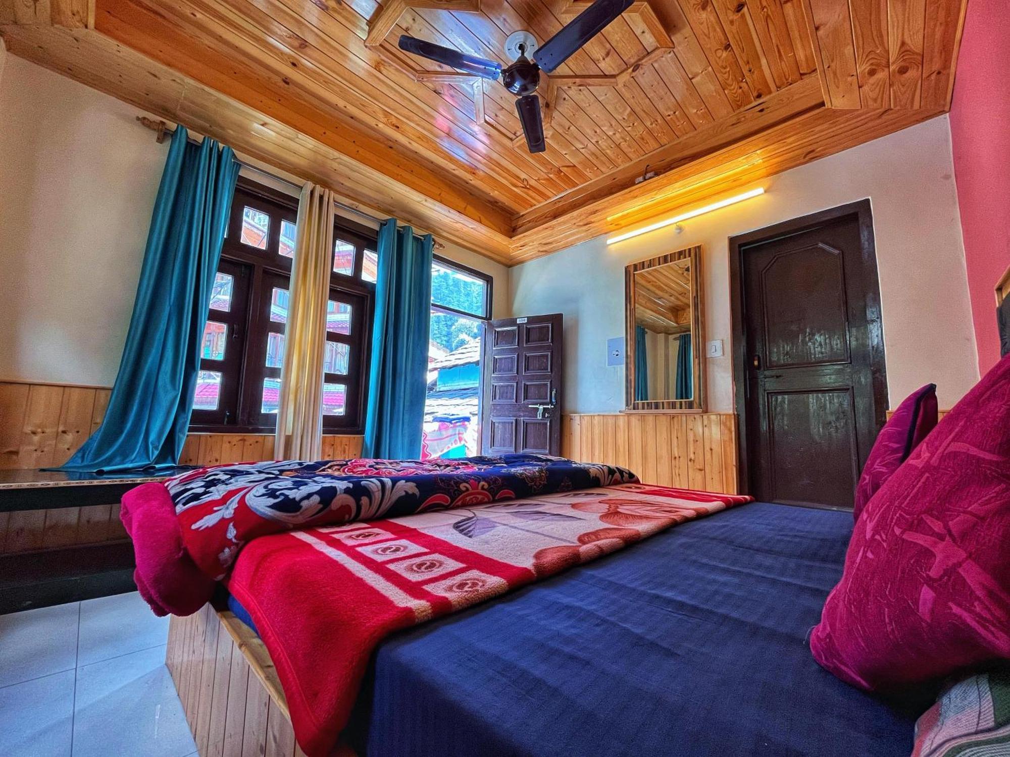 Homestay Blue Moon *